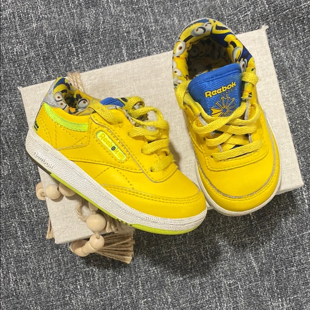 Reebok Kids minion Yellow Sneakers - Picture 6 of 6